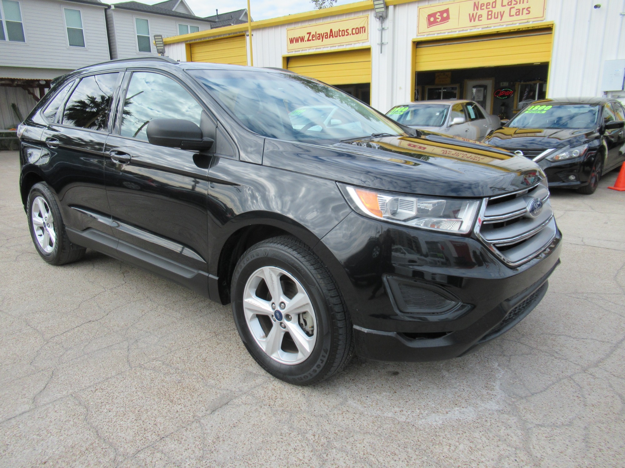 photo of 2015 Ford Edge SE FWD